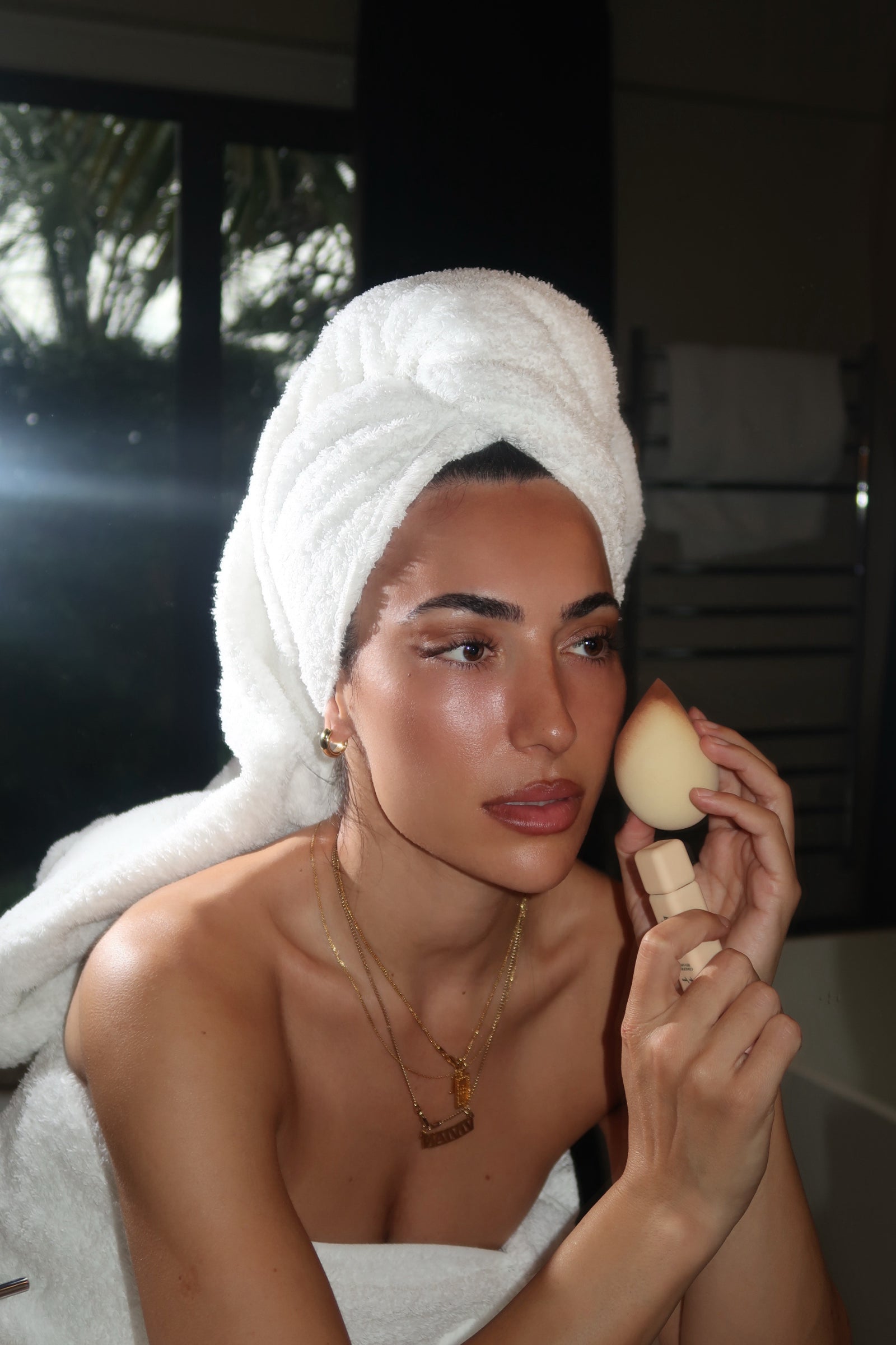 COCO CRÉME SELF-TANNING CONTOUR STICK